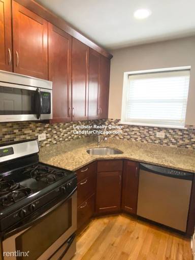 Main picture of 6501 N Claremont