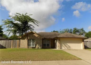 Main picture of 3210 Lake Charles Ave