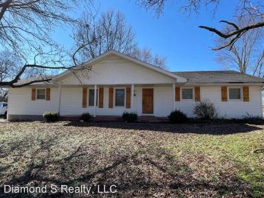 Main picture of 110 Southview Dr