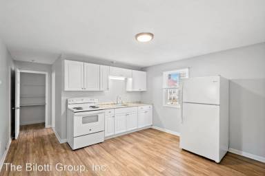 Main picture of 35 Webster Street