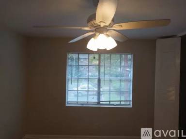 Main picture of 463 Medlock Rd