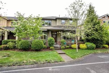 Main picture of 4703 Strathmore Cir SW