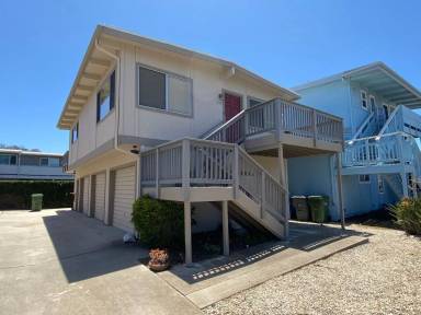 Main picture of 420-30 Driftwood St