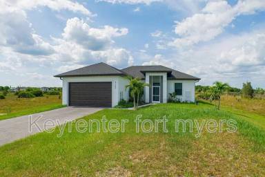 Main picture of 4145 68th Ave NE