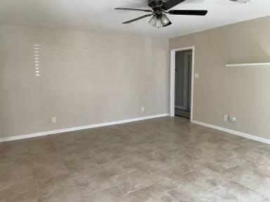 Main picture of 4212 46th St