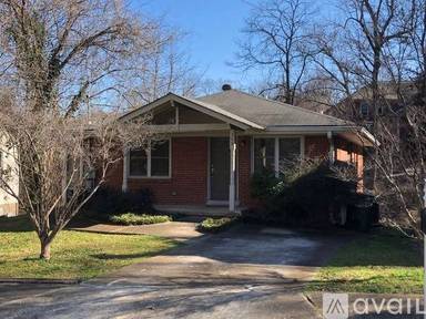 Main picture of 309 Mathews Ave NE