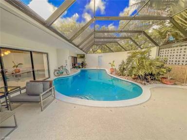 Main picture of 18480 SW 83rd Pl