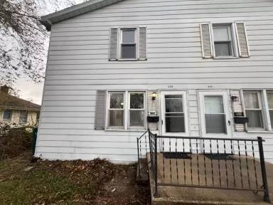Main picture of 608 E 4th St