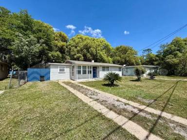Main picture of 4623 Suffolk Ave