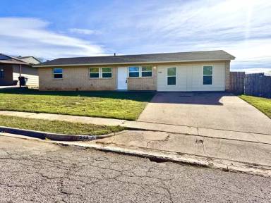 Main picture of 1523 Glenhaven Dr