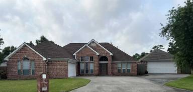 Main picture of 655 Winchester Dr