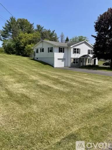 Main picture of 235 Overlook Dr