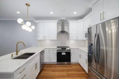 Main picture of 2520 Annin St