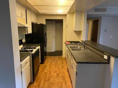Main picture of GROVE CONDOS