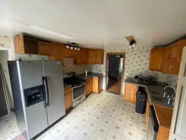 Main picture of 916 Forsythe St