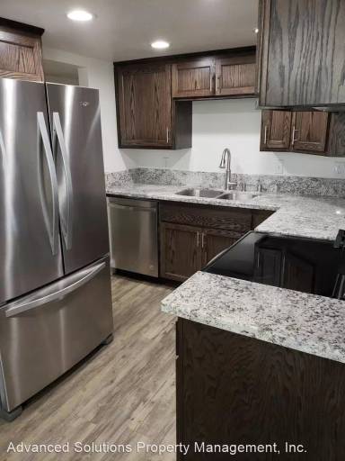 Main picture of 914 Jamieson Ct