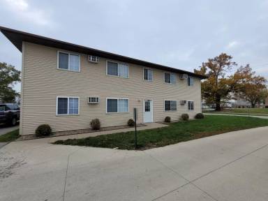 Main picture of 2911 5th Ave