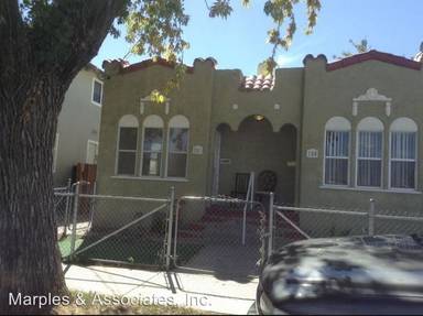 Main picture of 253 W 11th St