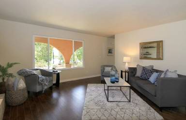 Main picture of 124 Donna Ct