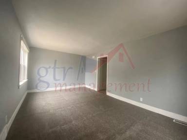 Main picture of 3924 N 42nd St