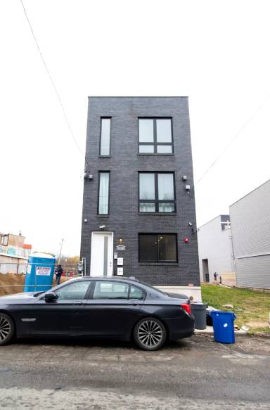 Main picture of 2211 N 7th St