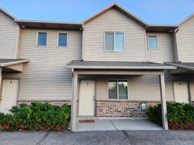 Main picture of 1675 N Stevens Dr