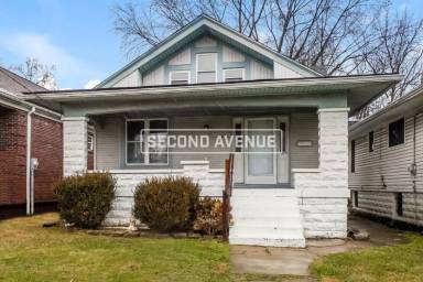 Main picture of 3225 Grand Ave