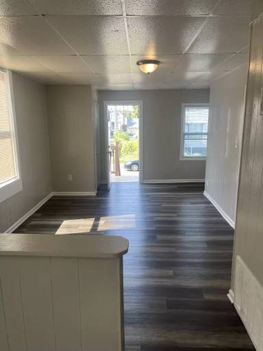 Main picture of 2114 S 15th Pl