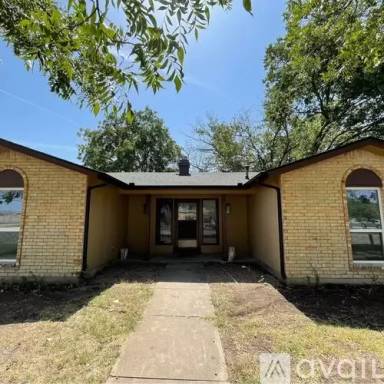 Main picture of 601 Maple Ave
