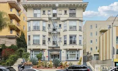 Main picture of 1326 Maryland St