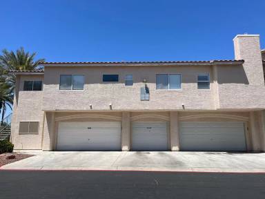 Main picture of Southpark Condos