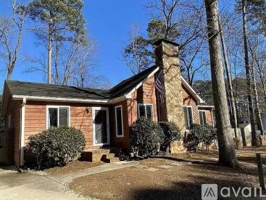 Main picture of 4713 Courtney Ln