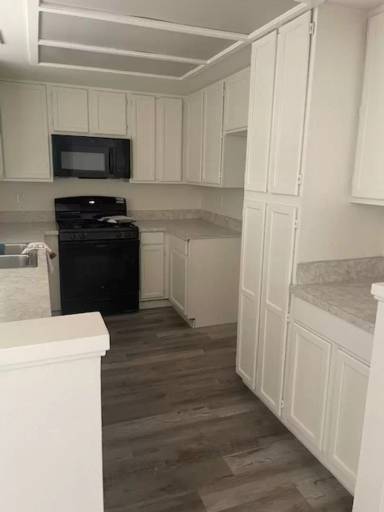 Main picture of 30274 Nebula Ln