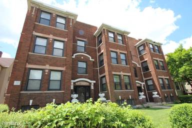 Main picture of 4128 N Pulaski Rd
