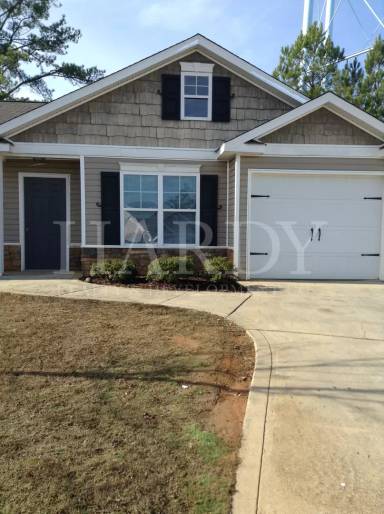 Main picture of 10 Chesney Dr NW