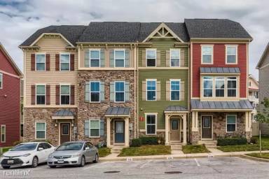 Main picture of 402 Willow Bend Dr