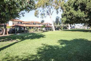 Main picture of 3951 W McFadden Ave