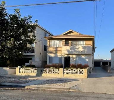 Main picture of 1158 West 22nd Street - 2