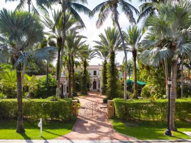 Main picture of 308 S Hibiscus Dr