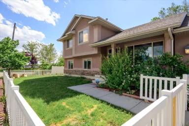 Main picture of 307 N Marion St
