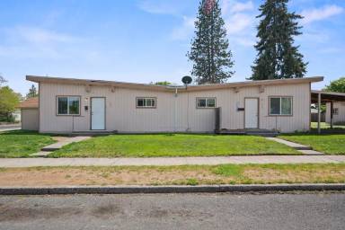 Main picture of 420 E Sanson Ave