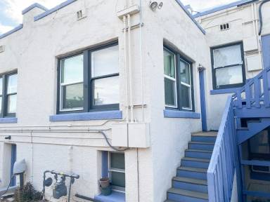 Main picture of 638 E 4th St