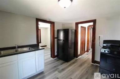 Main picture of 1128 Irving Pl