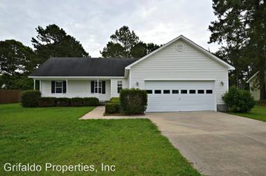 Main picture of 114 Lawndale Ln