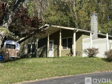 Main picture of 22 Tipperary Dr