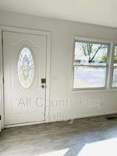 Main picture of 344 Durham Dr