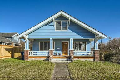 Main picture of 4539 E B St