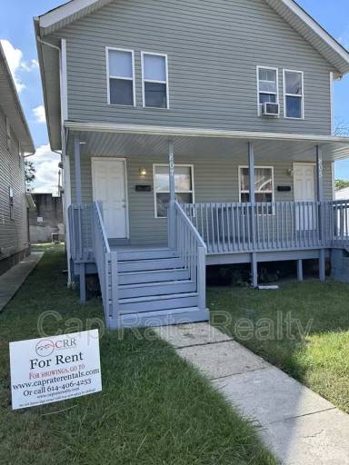 Main picture of 805 E 2nd Ave