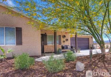 Main picture of 3145 Chia Ave