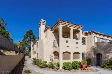 Main picture of Serenade Condo